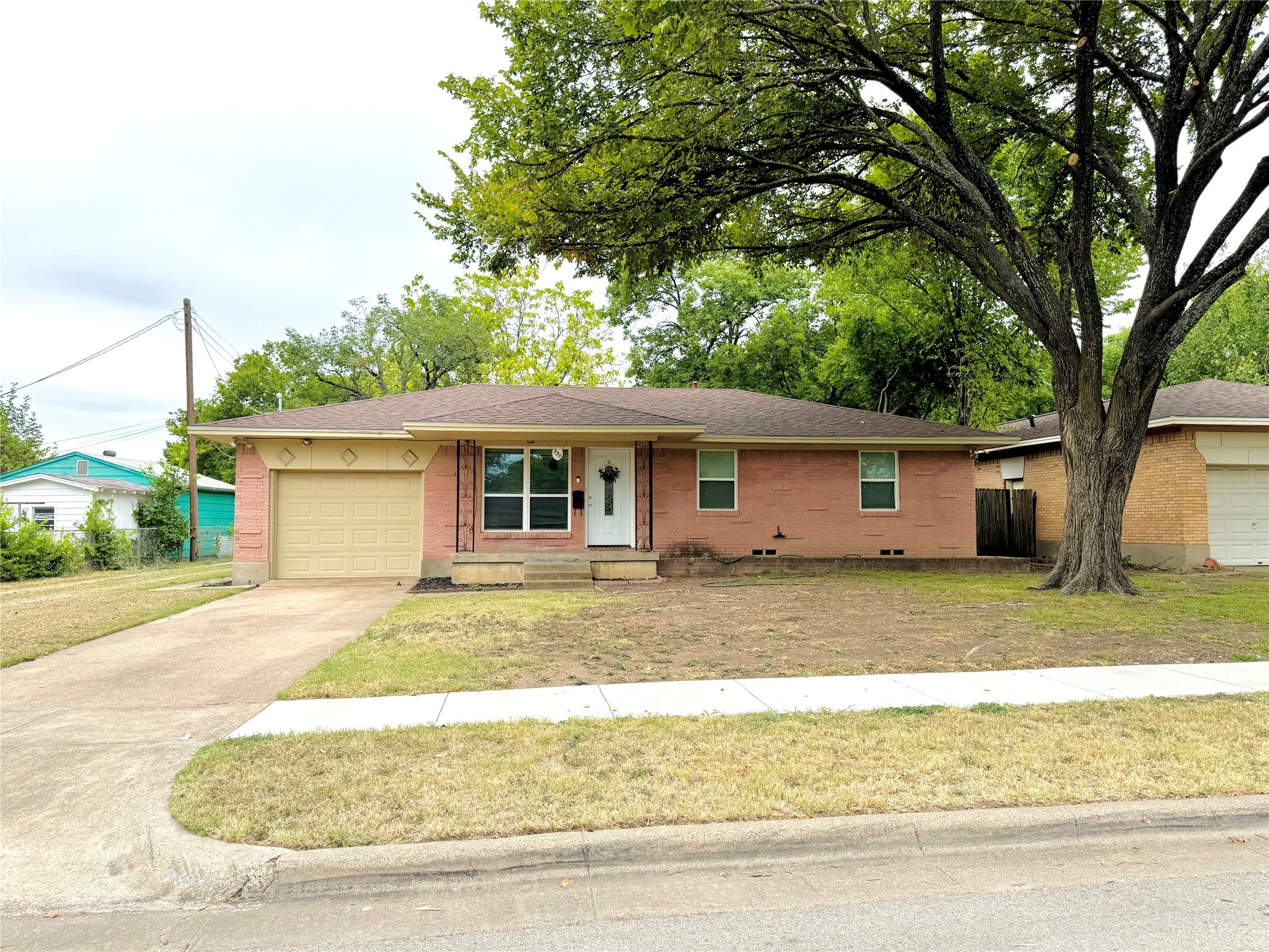 339 W Cherry Street Duncanville TX 75116
