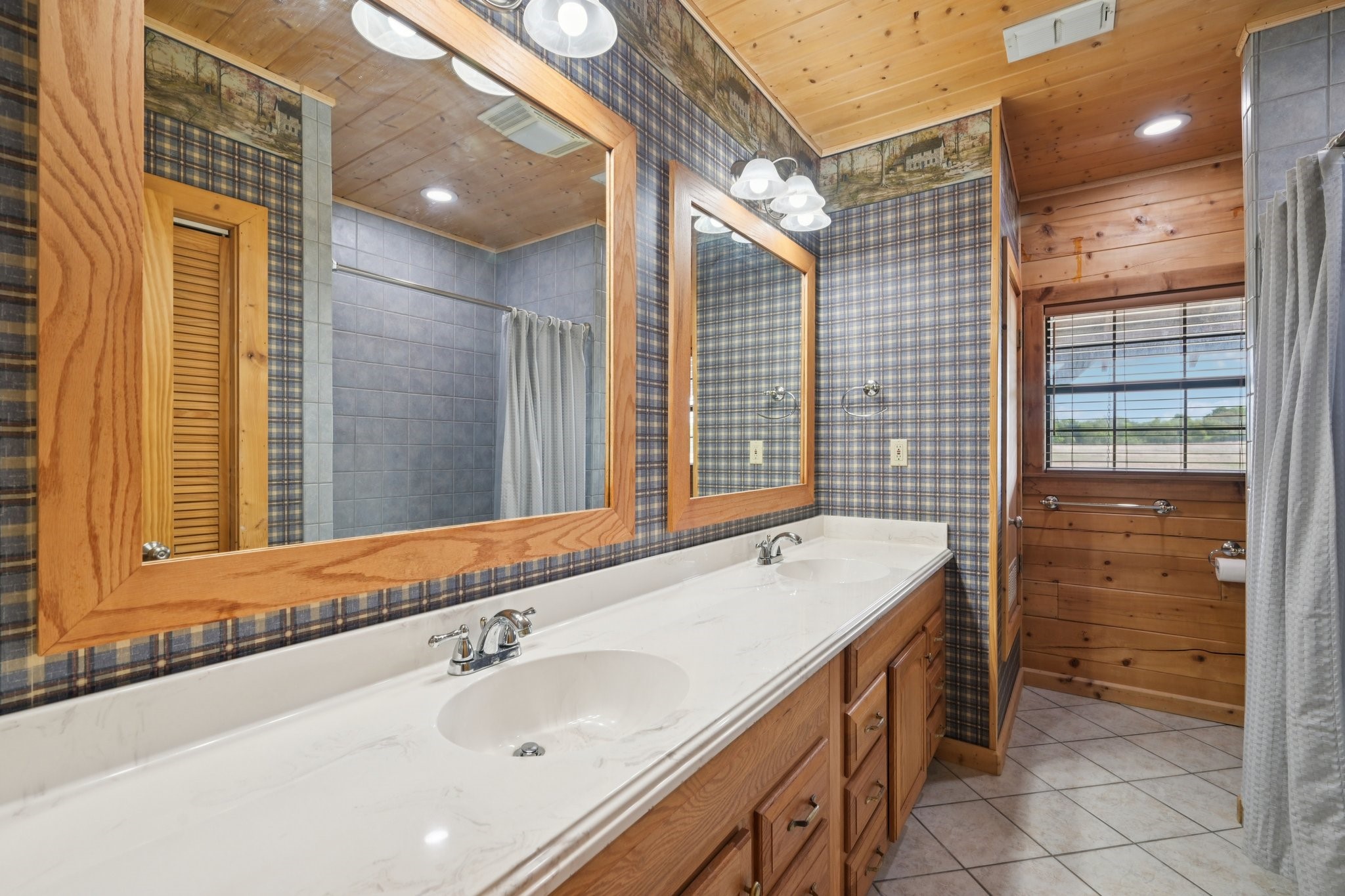 7956 S State Highway 78 Leonard TX 75452