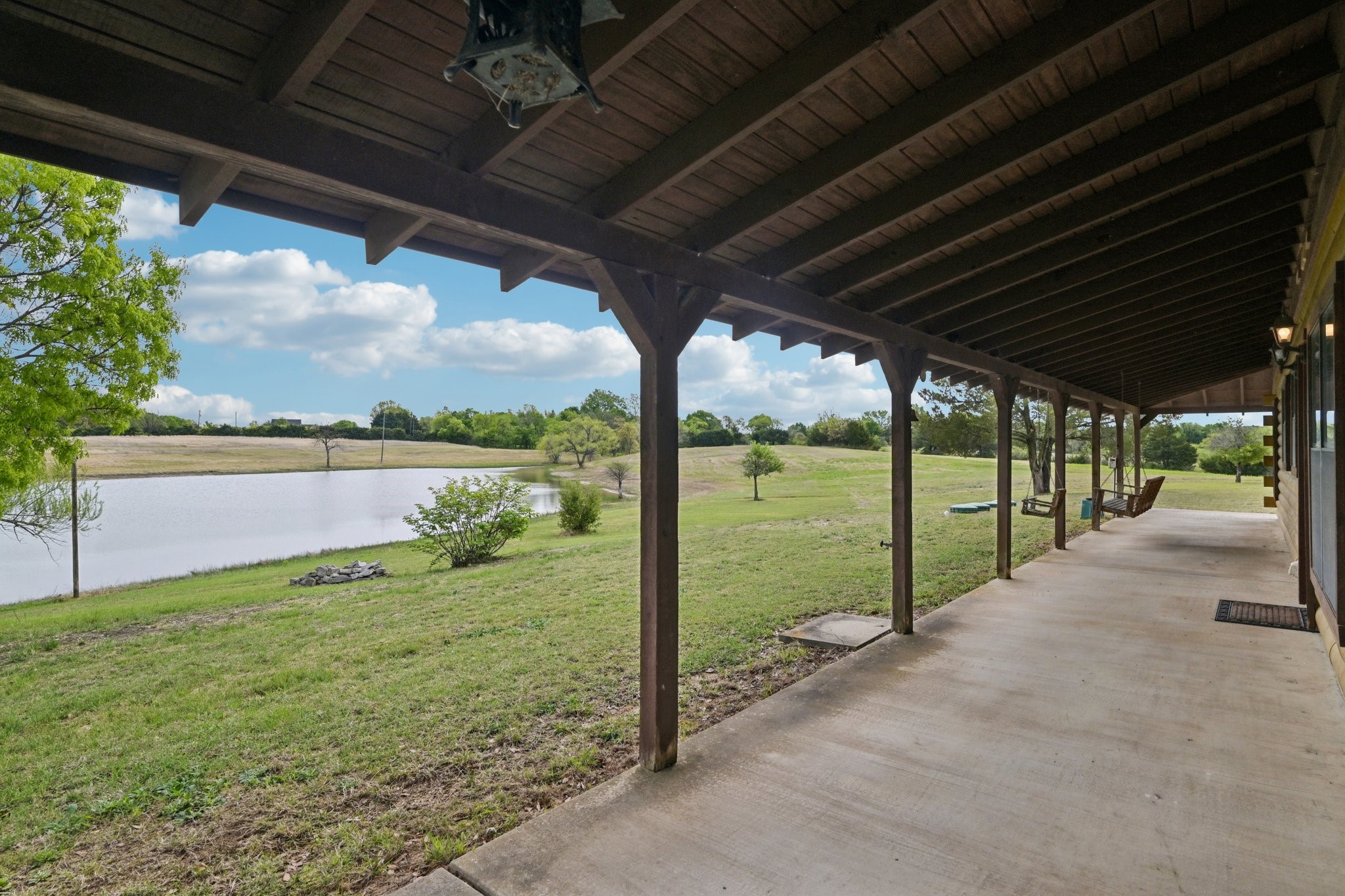 7956 S State Highway 78 Leonard TX 75452
