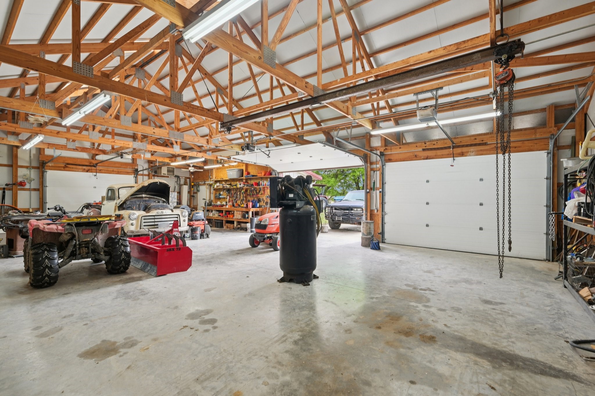 7956 S State Highway 78 Leonard TX 75452