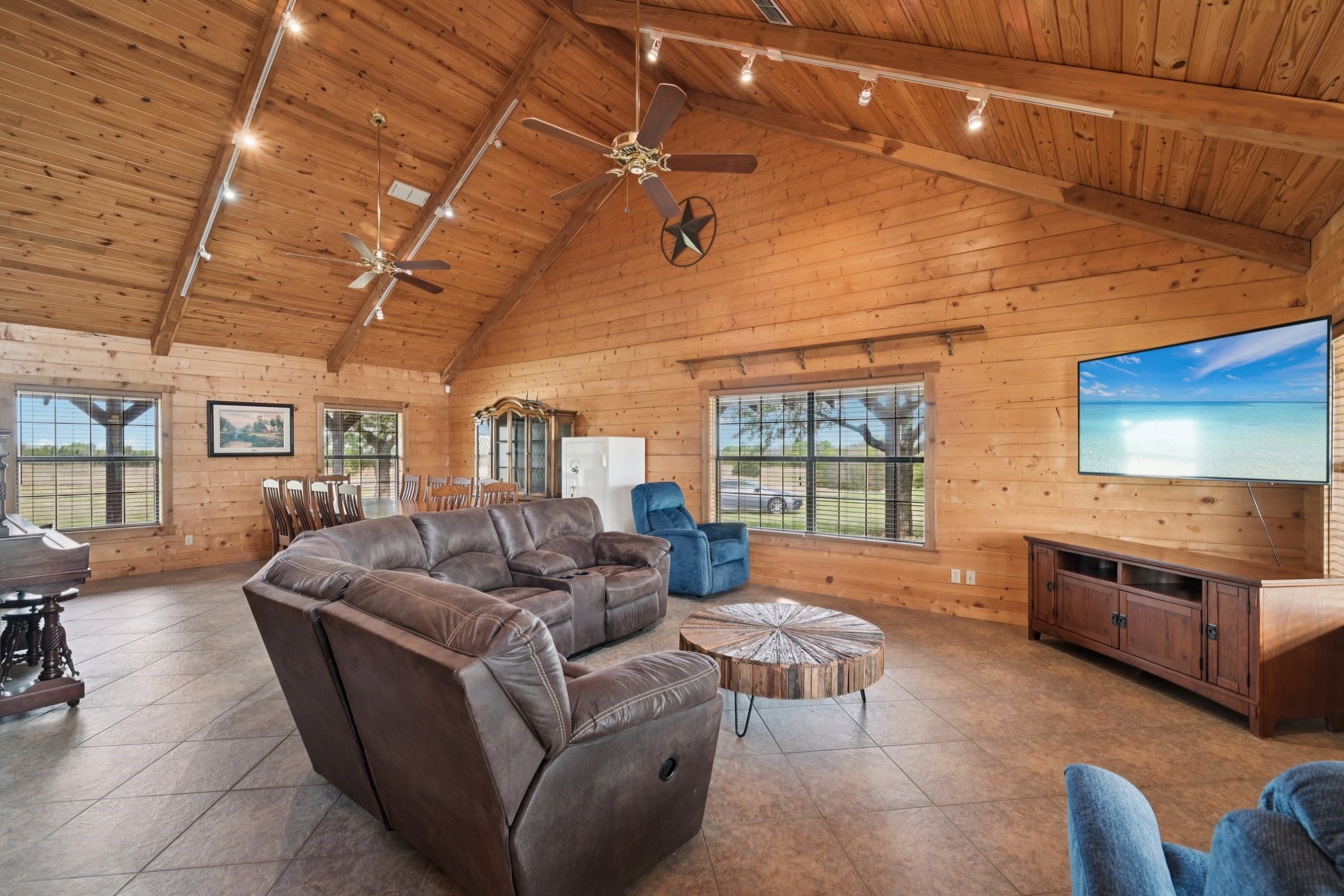 7956 S State Highway 78 Leonard TX 75452