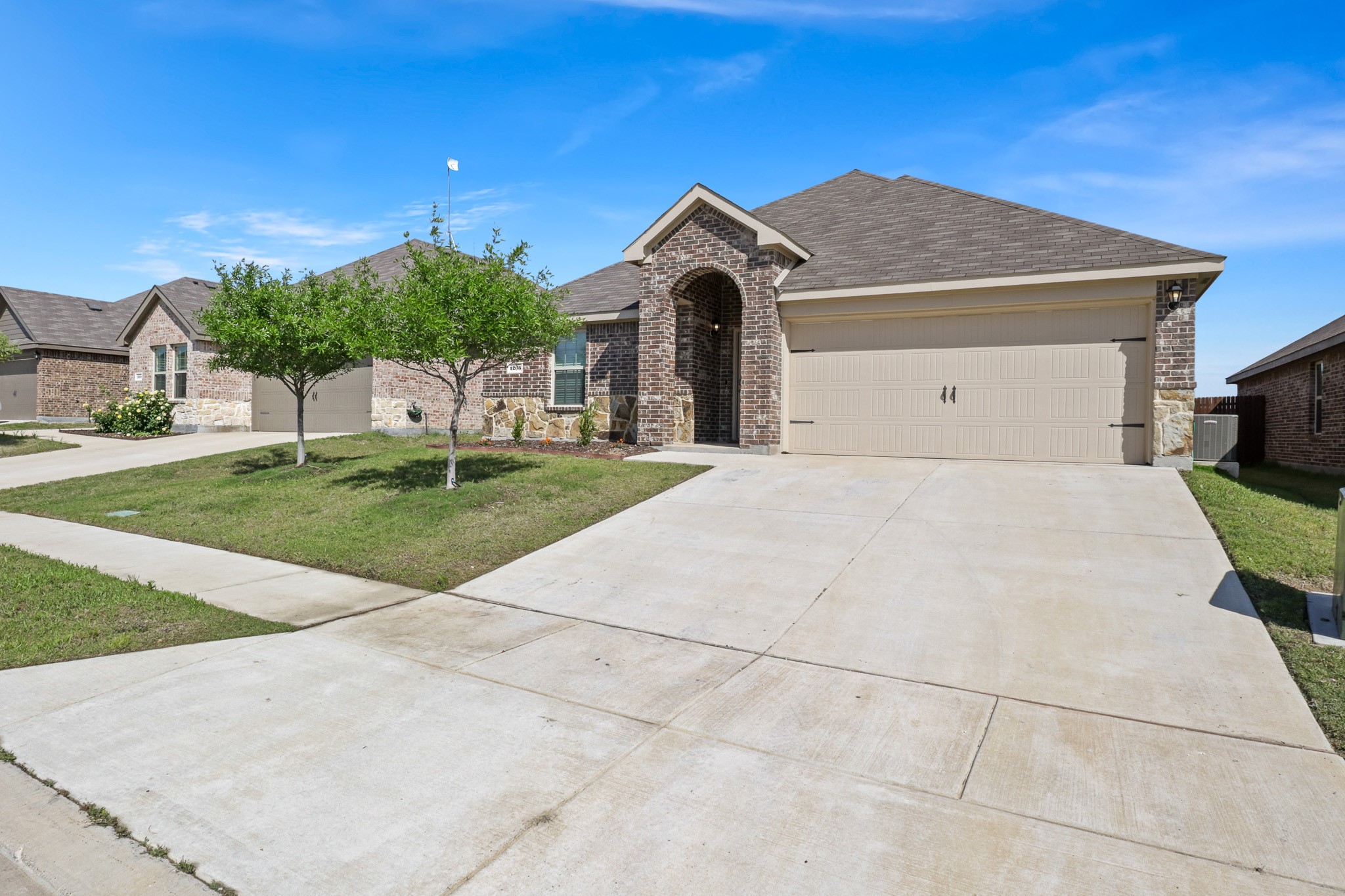 1206 Grand View Drive Ennis TX 75119