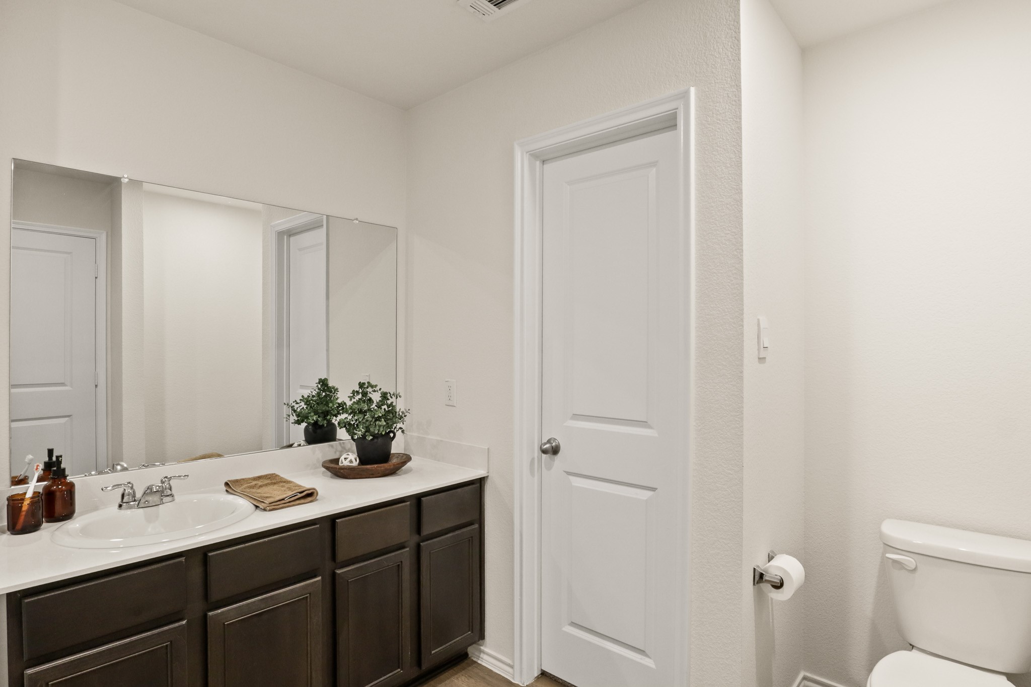 1206 Grand View Drive Ennis TX 75119