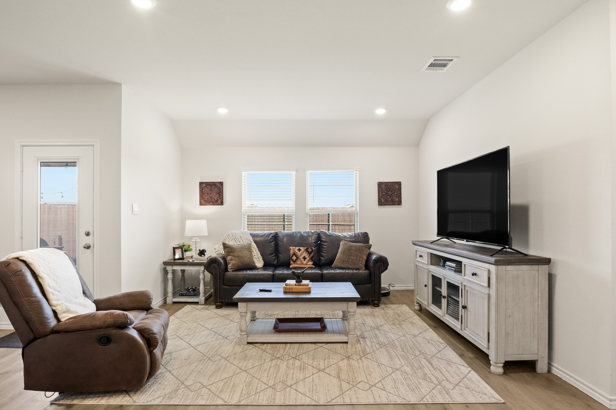 1206 Grand View Drive Ennis TX 75119