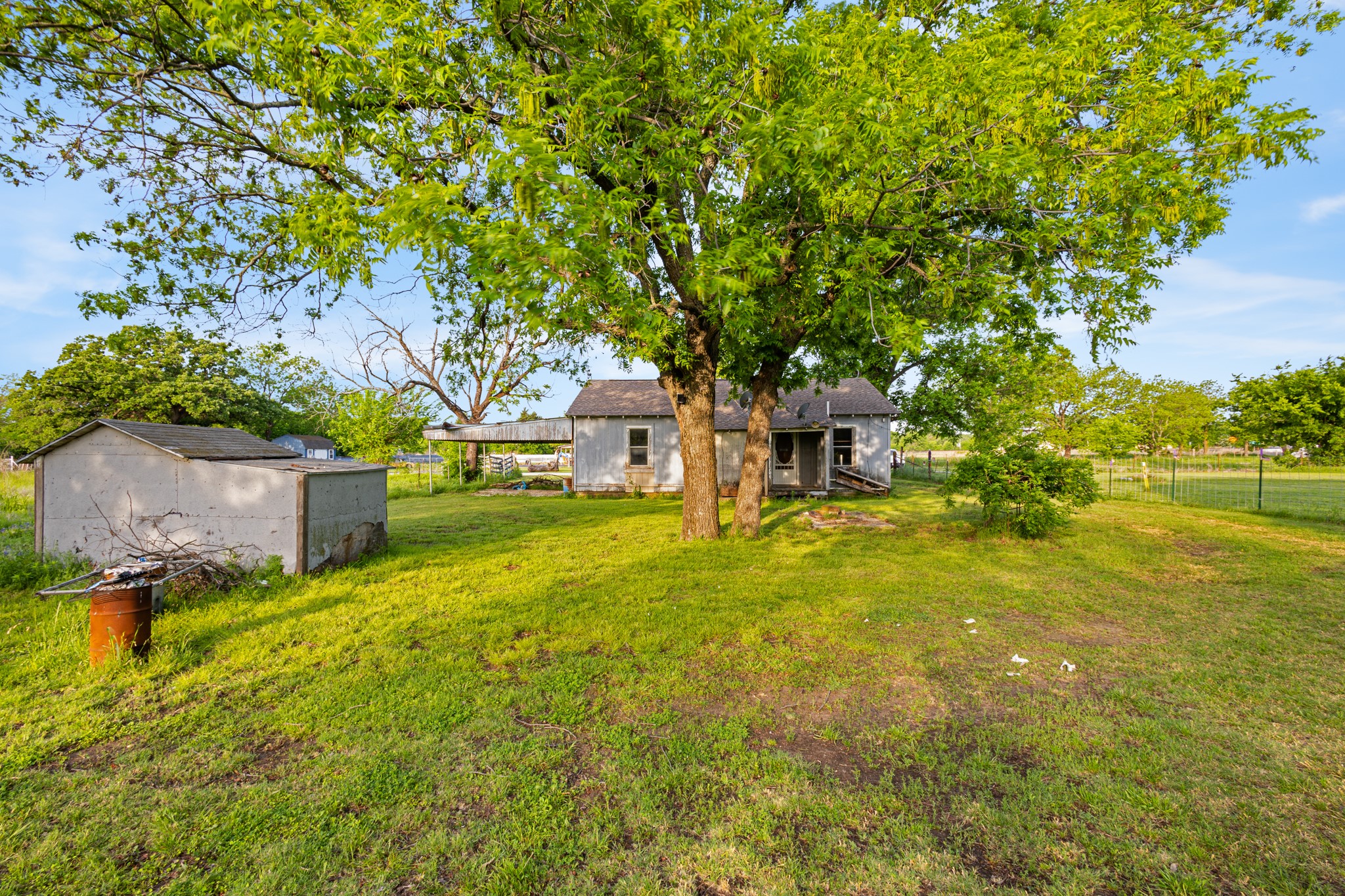201 Proctor Lane Sunset TX 76270