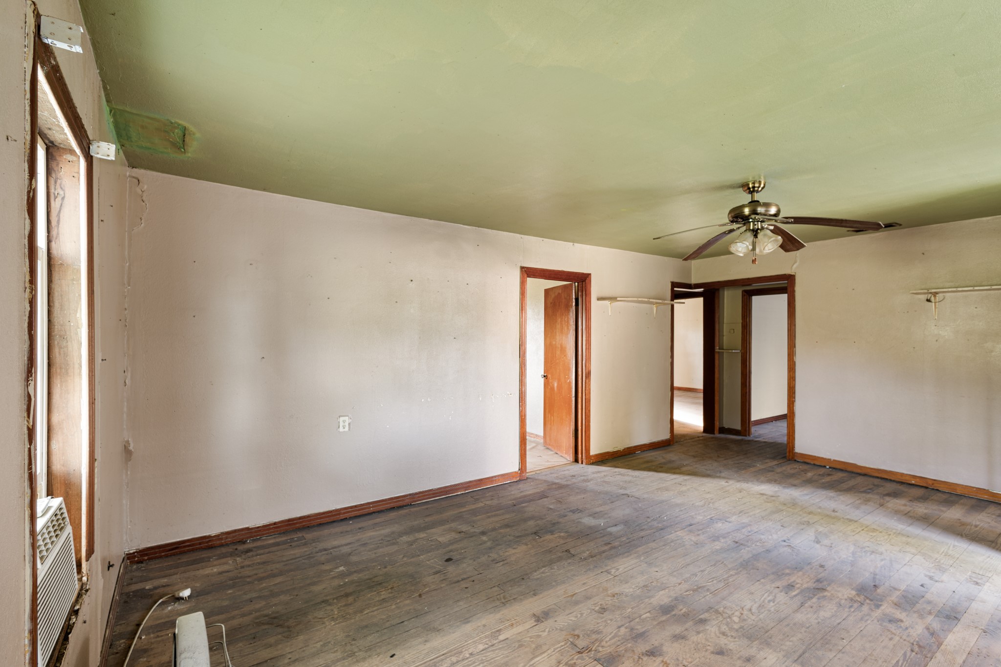 201 Proctor Lane Sunset TX 76270
