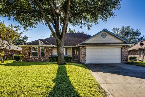 306 Modene Avenue Waxahachie TX 75165
