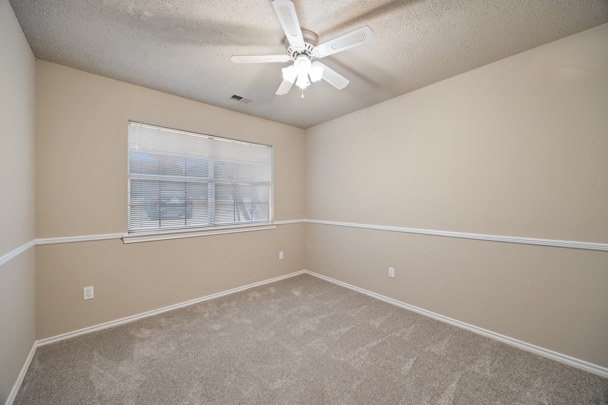 420 E Coachlight Trail Rockwall TX 75087