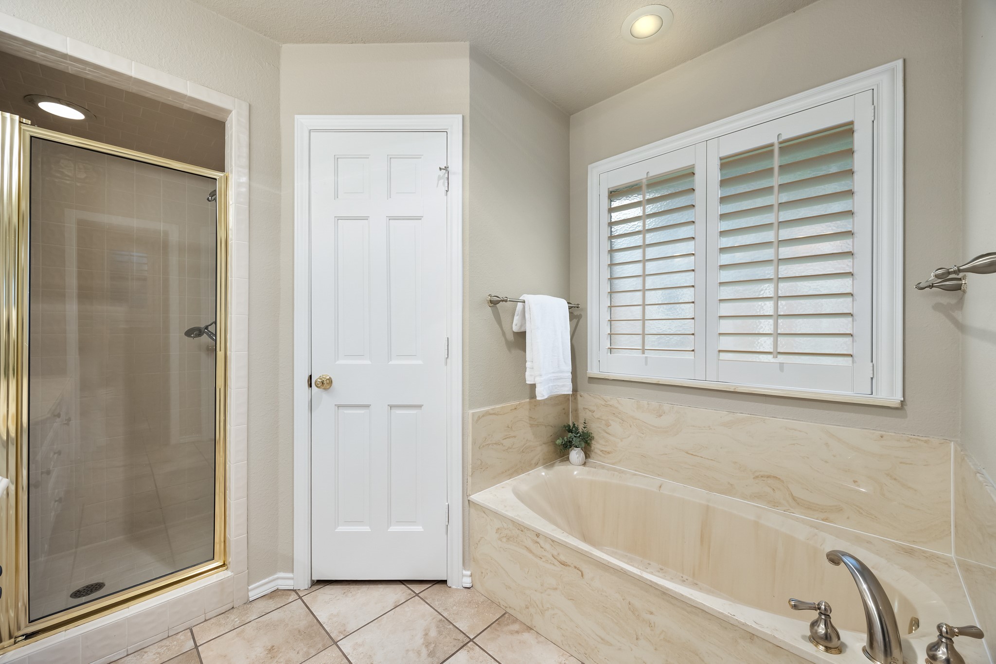 420 E Coachlight Trail Rockwall TX 75087