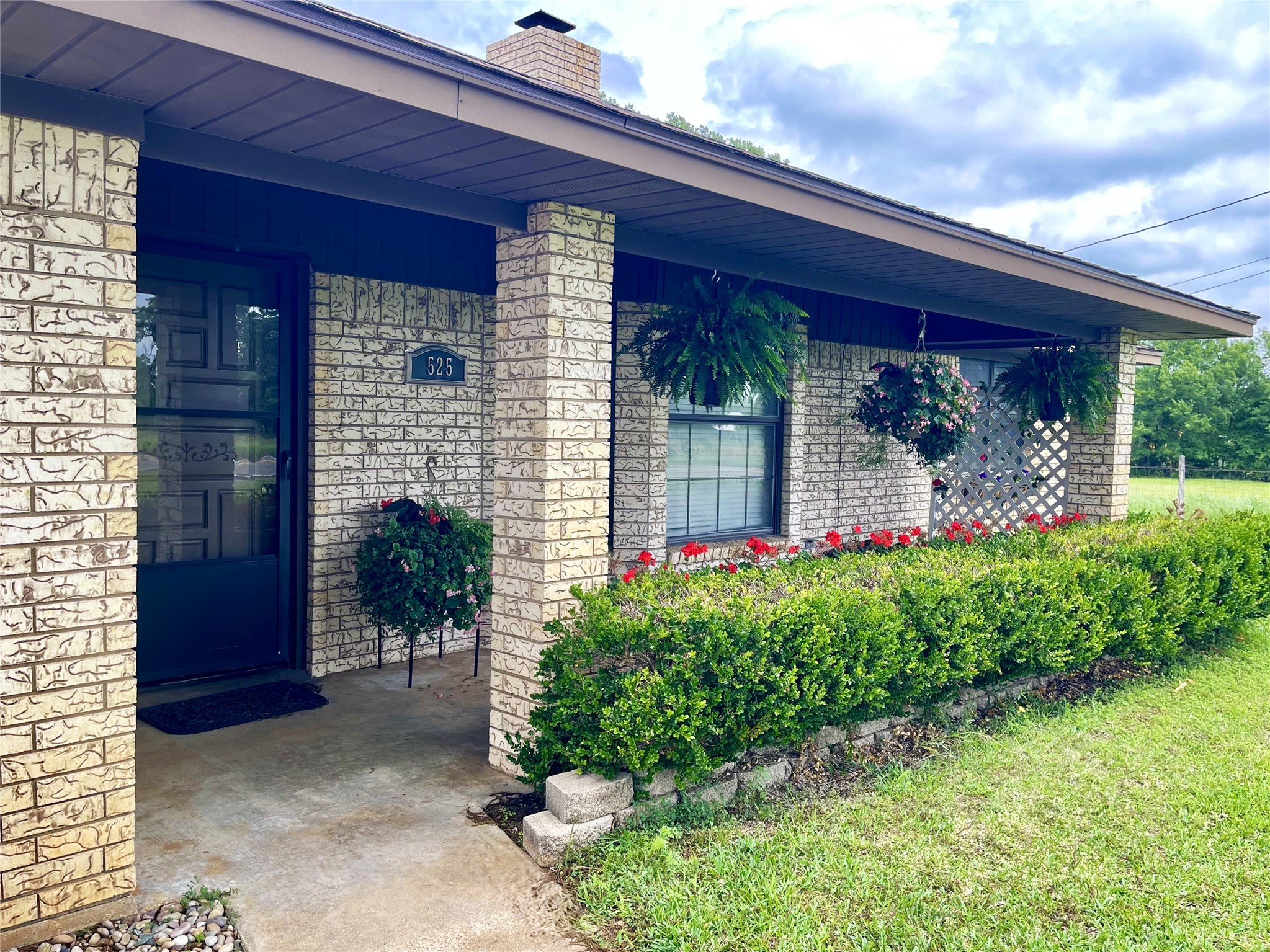 525 Fm 80 N Streetman TX 75859