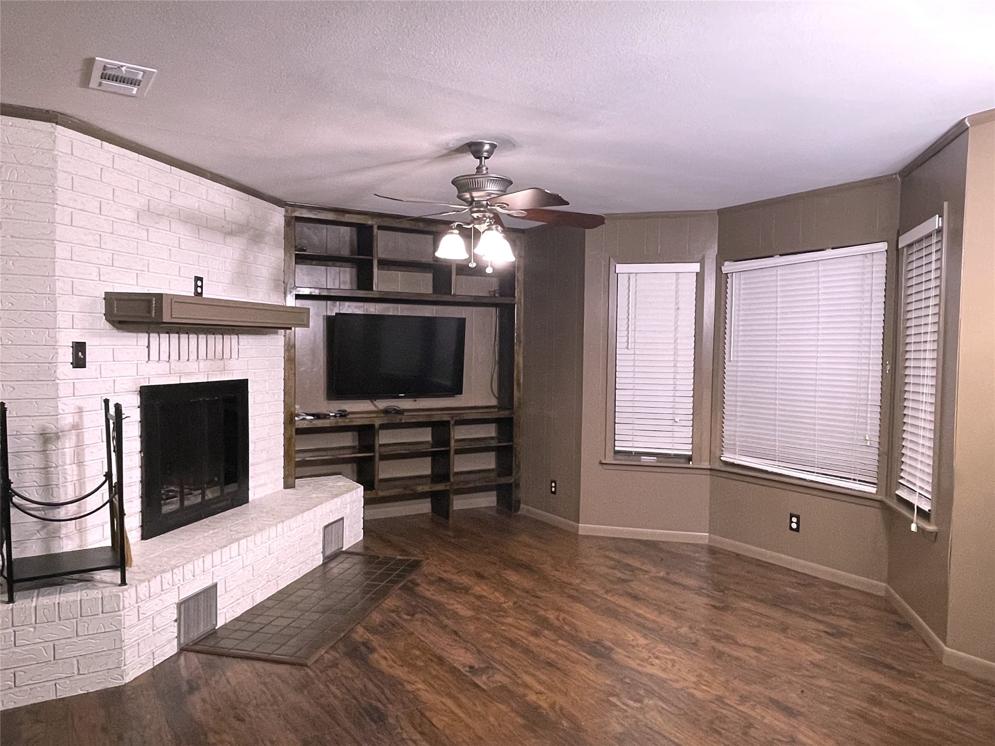 525 Fm 80 N Streetman TX 75859