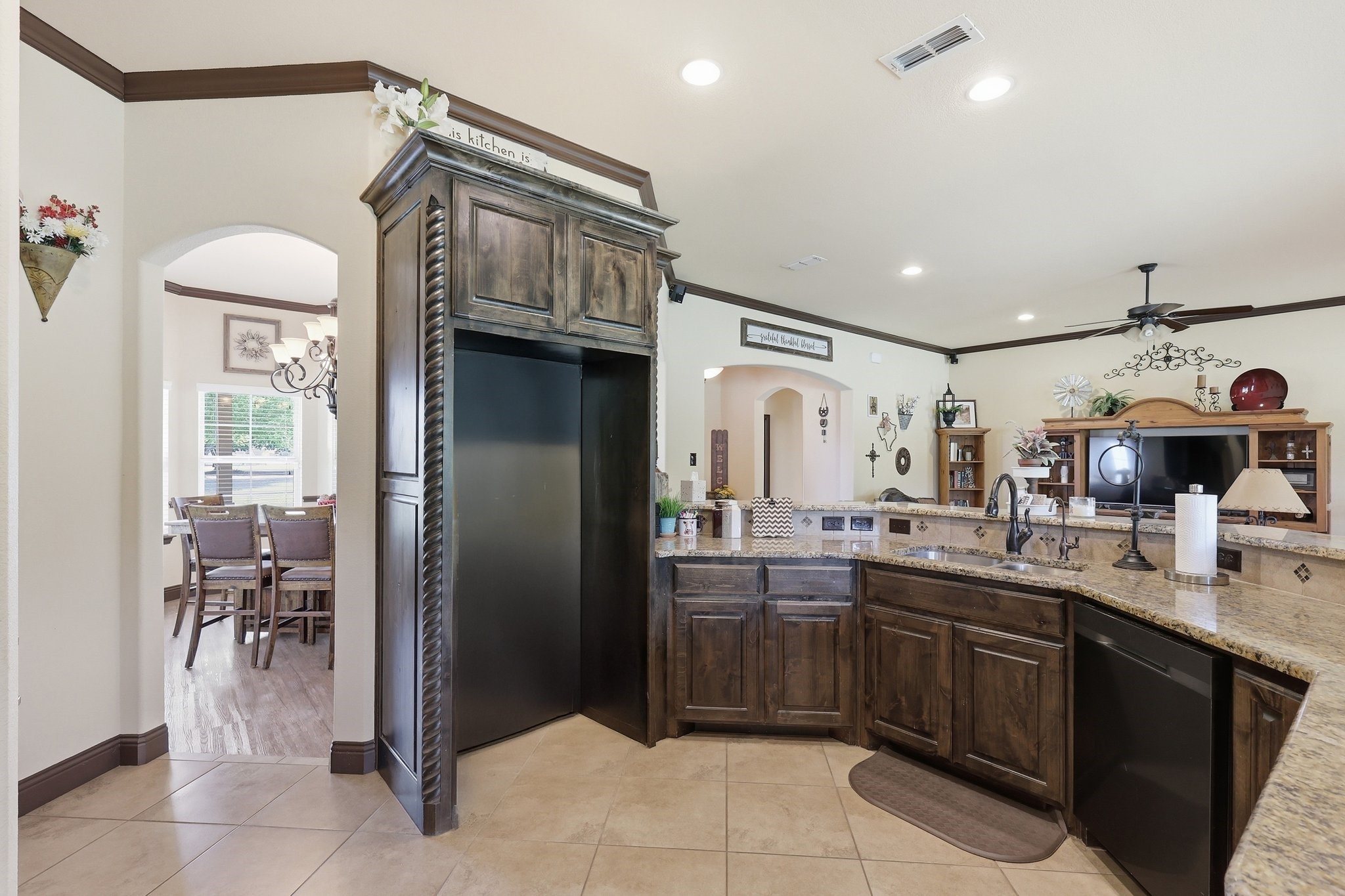 11480 Chisum Road Sanger TX 76266