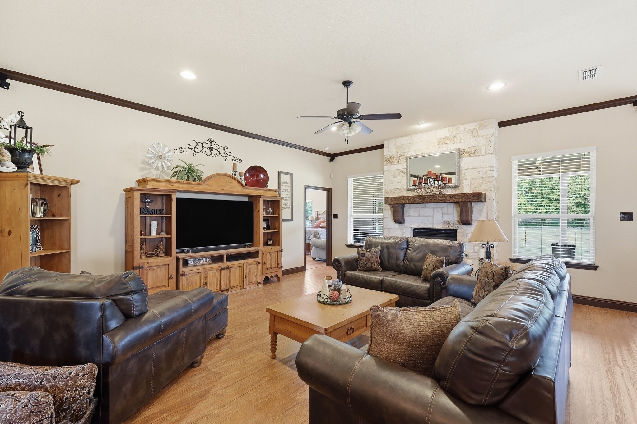 11480 Chisum Road Sanger TX 76266