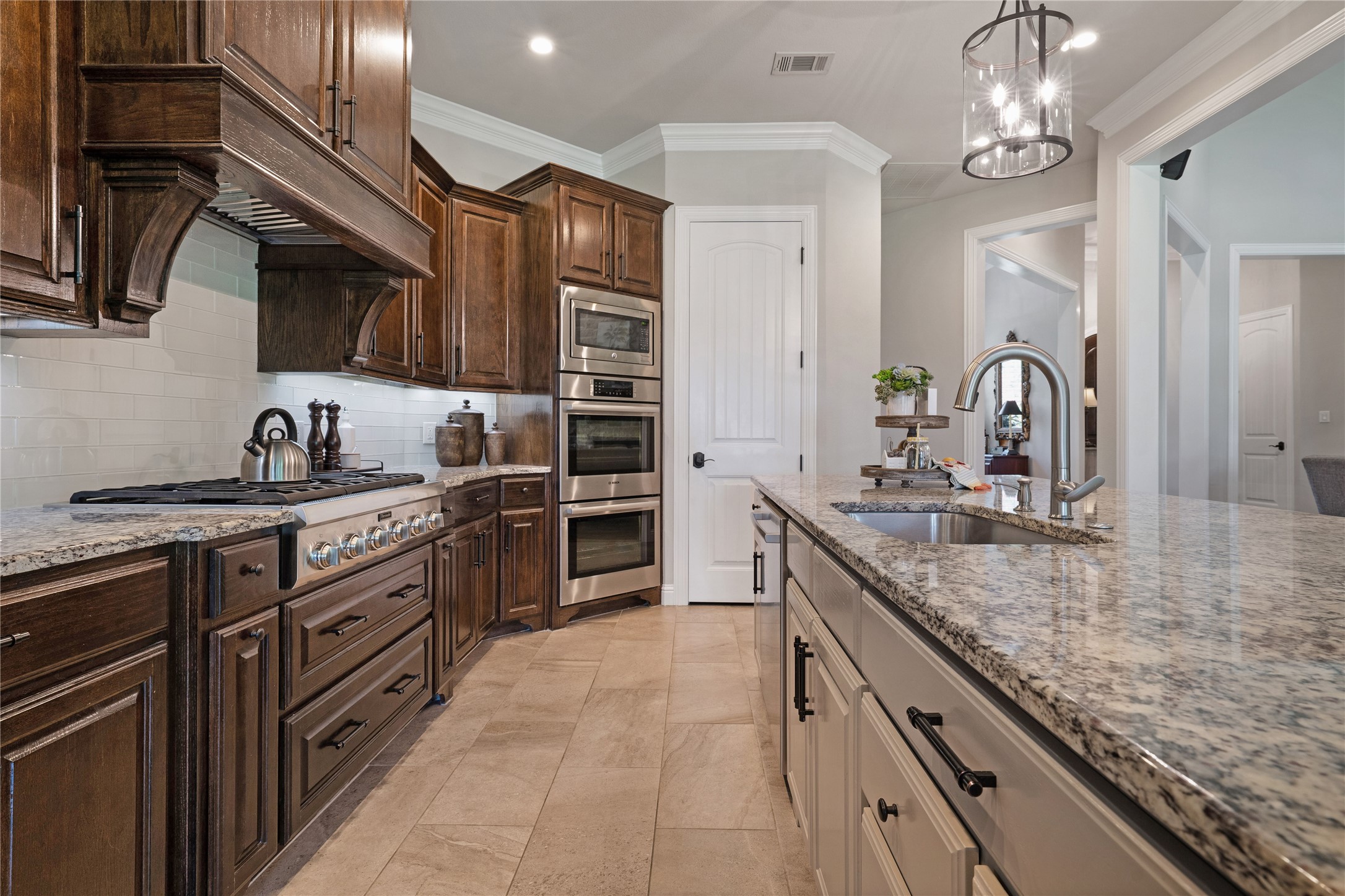 4488 Lake Breeze Drive Mckinney TX 75071