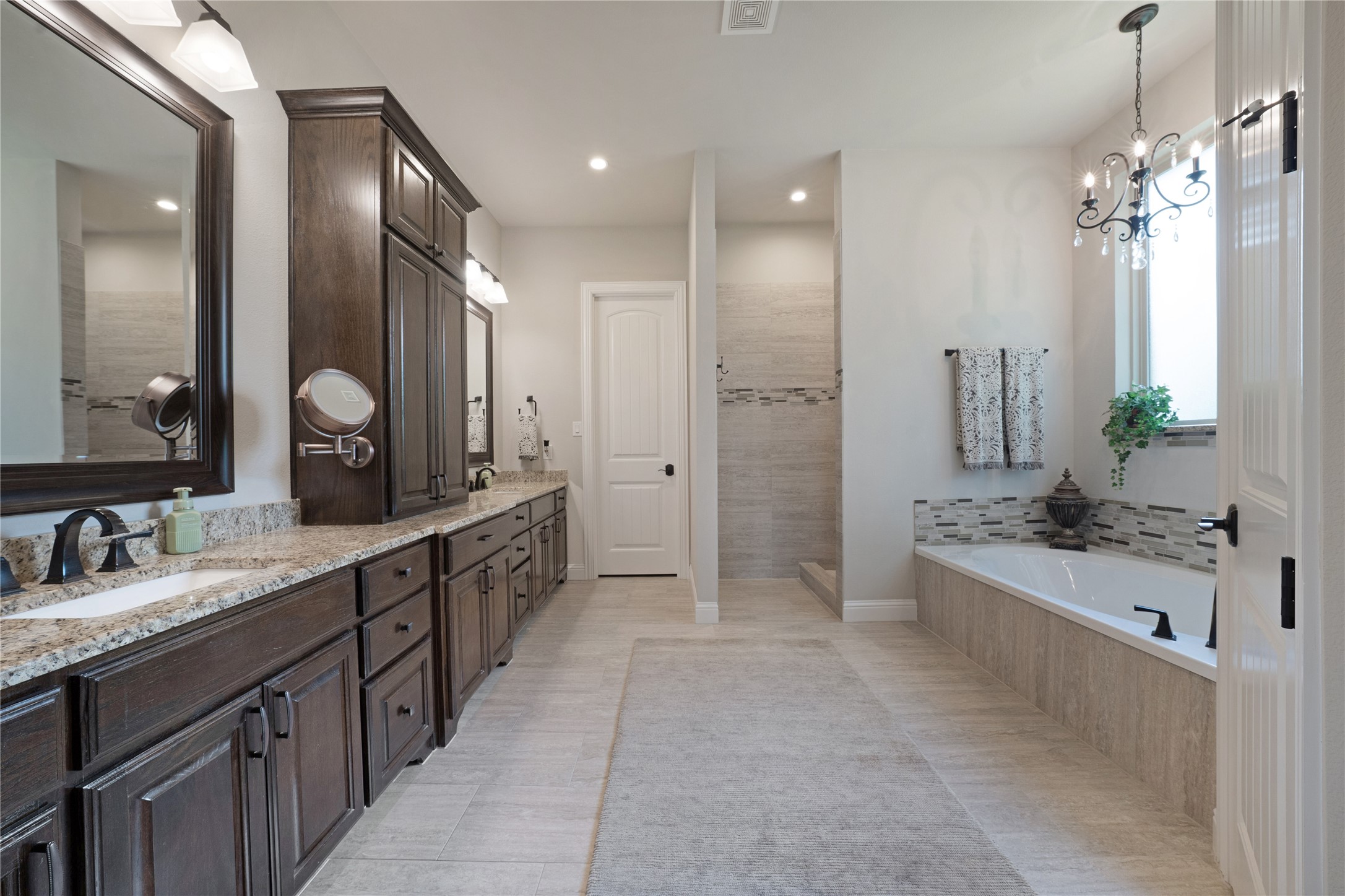 4488 Lake Breeze Drive Mckinney TX 75071