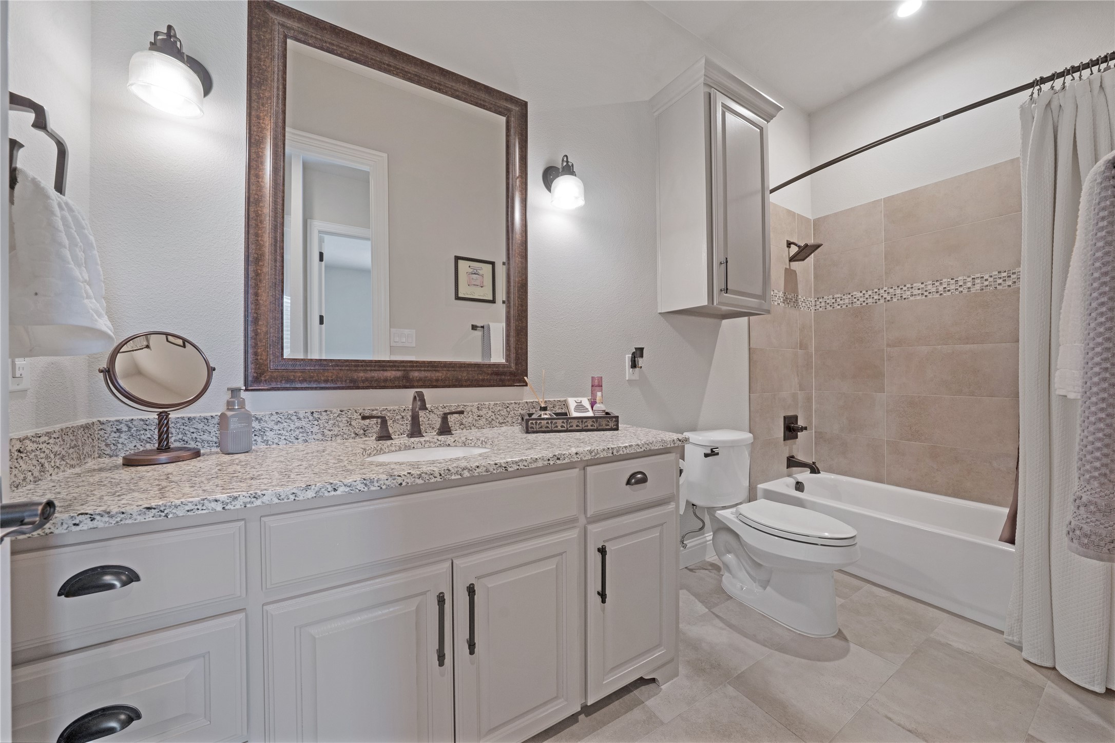 4488 Lake Breeze Drive Mckinney TX 75071
