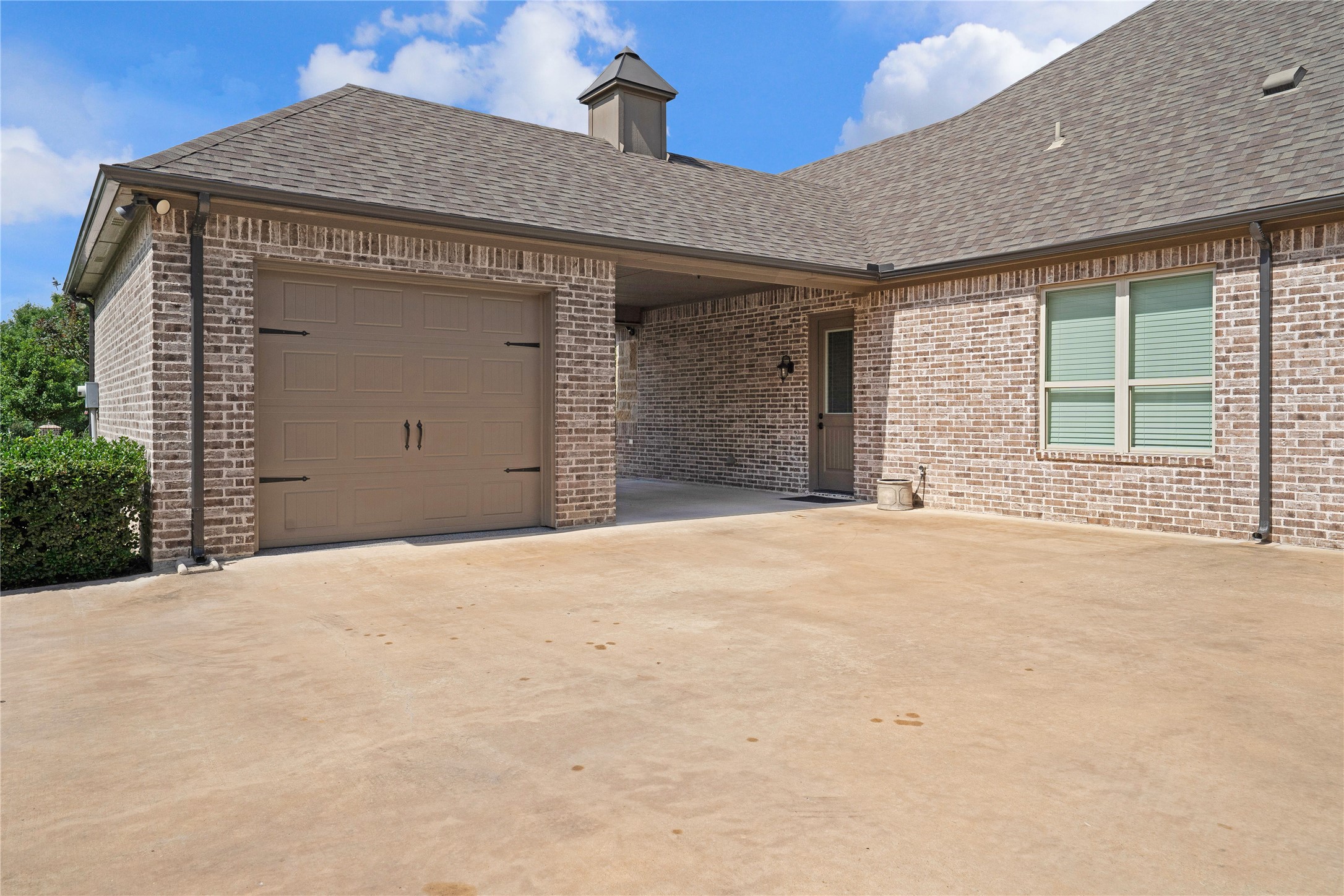 4488 Lake Breeze Drive Mckinney TX 75071