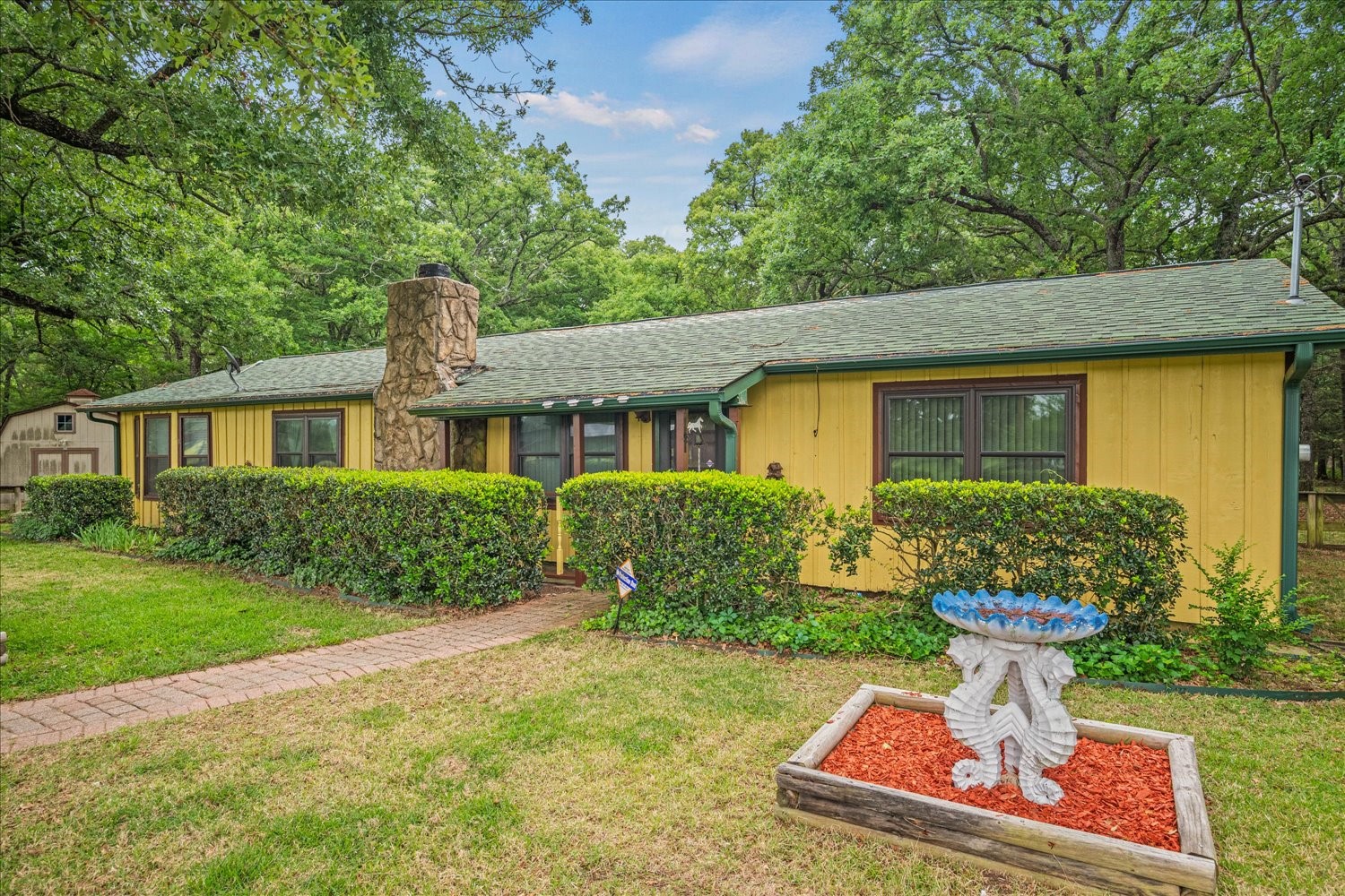 1879 County Road 3302 Greenville TX 75402