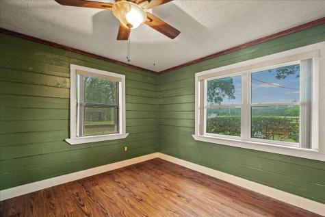 1879 County Road 3302 Greenville TX 75402