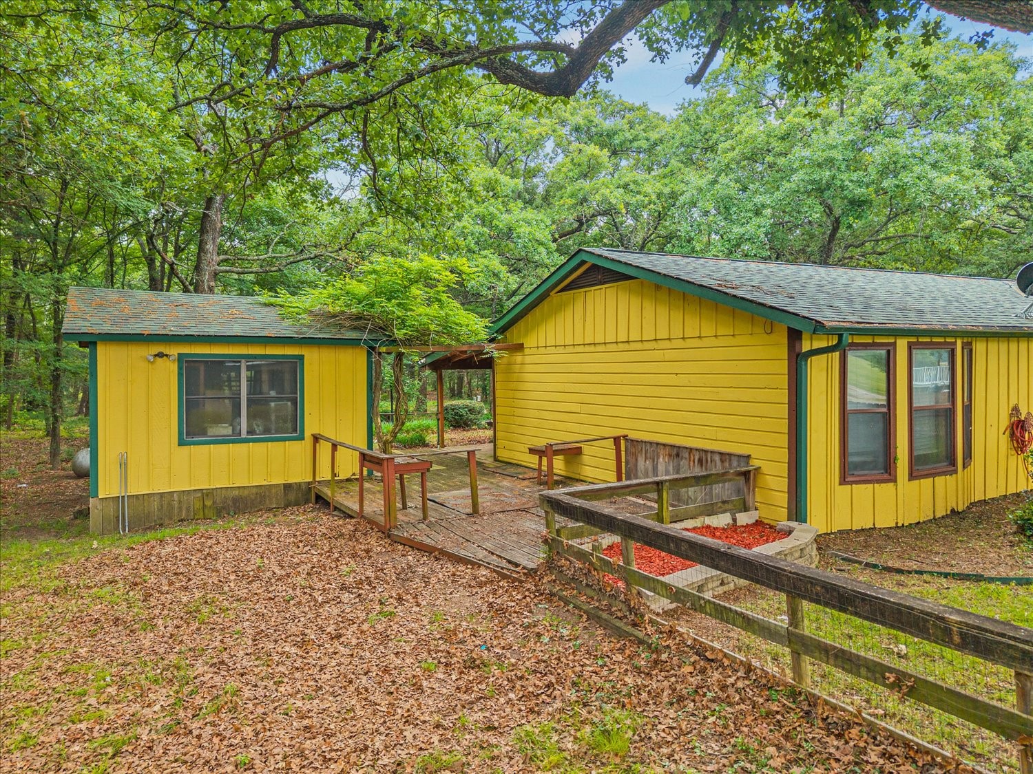 1879 County Road 3302 Greenville TX 75402