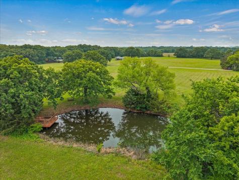 1879 County Road 3302 Greenville TX 75402