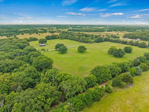 1879 County Road 3302 Greenville TX 75402