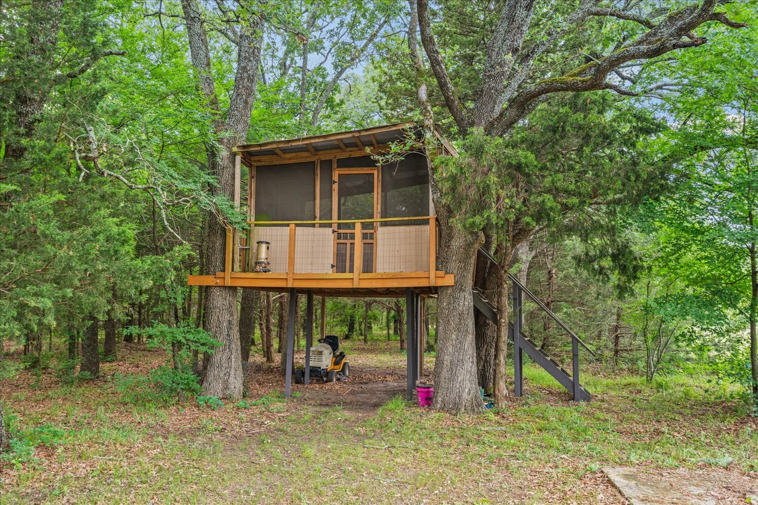 1879 County Road 3302 Greenville TX 75402
