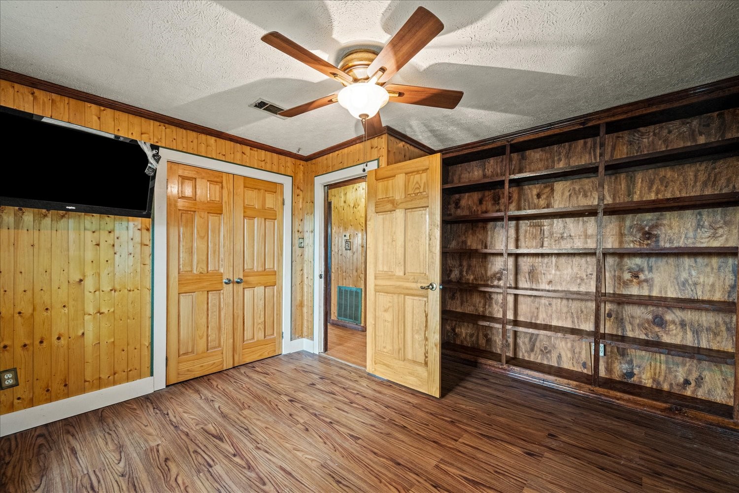 1879 County Road 3302 Greenville TX 75402