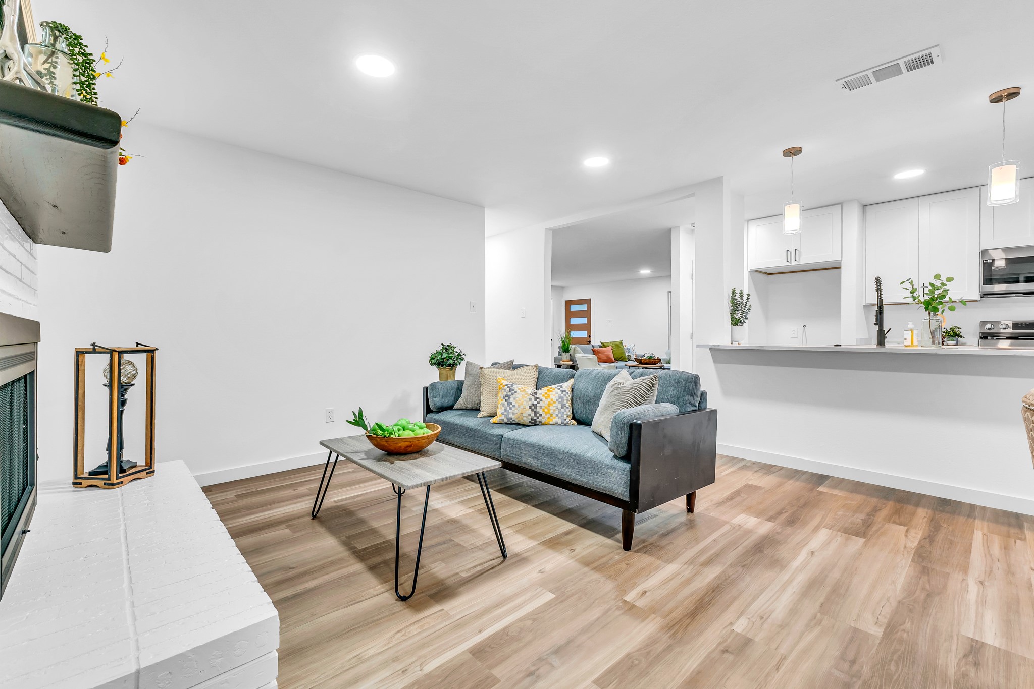 1701 Carla Avenue Arlington TX 76014