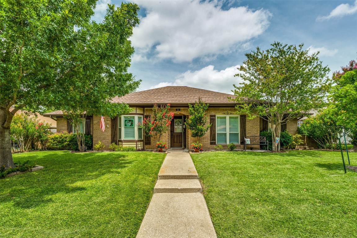 707 Thoreau Lane Allen TX 75002