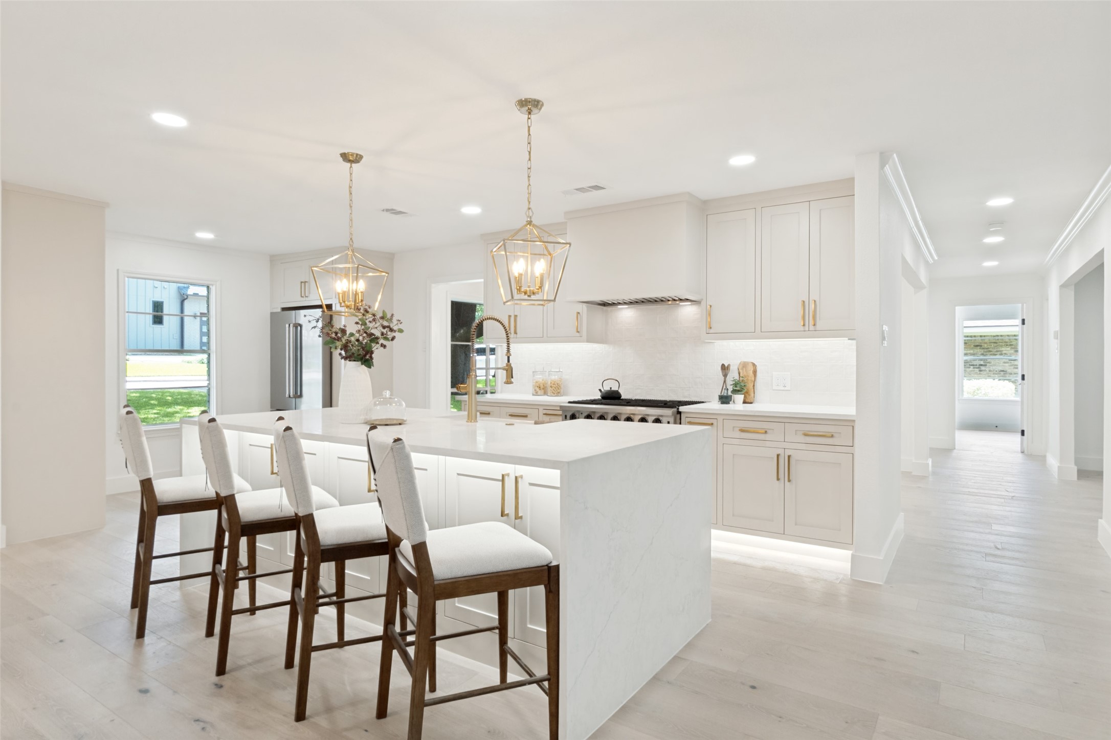 12151 Crestline Avenue Dallas TX 75244