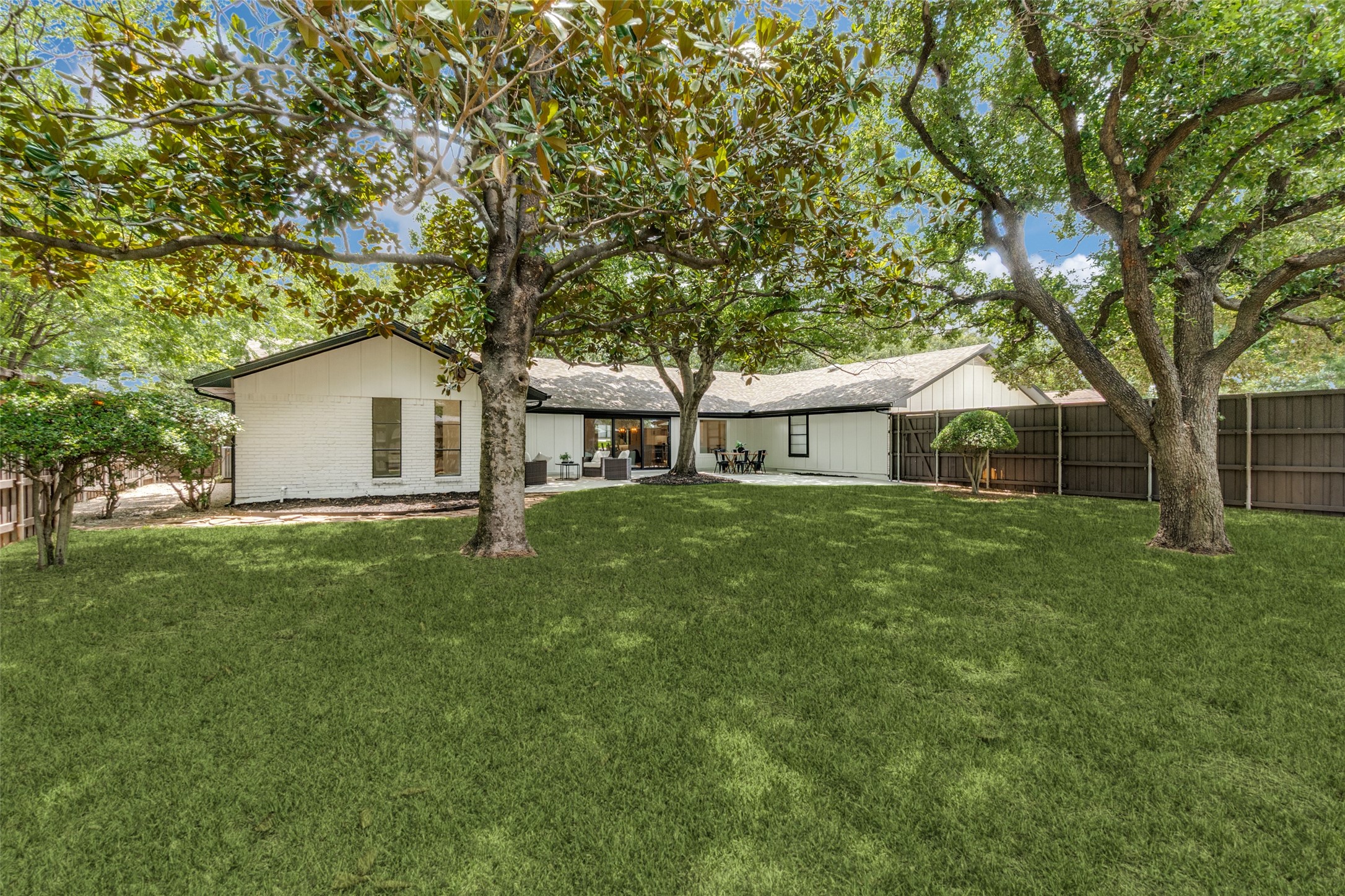 12151 Crestline Avenue Dallas TX 75244