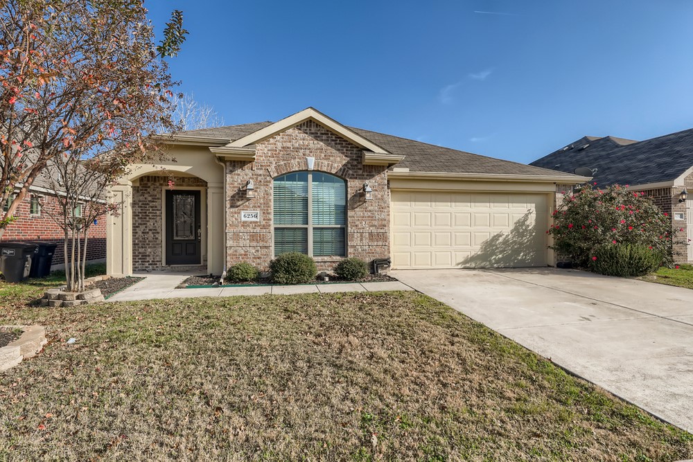 6256 Chalk Hollow Drive Fort Worth TX 76179