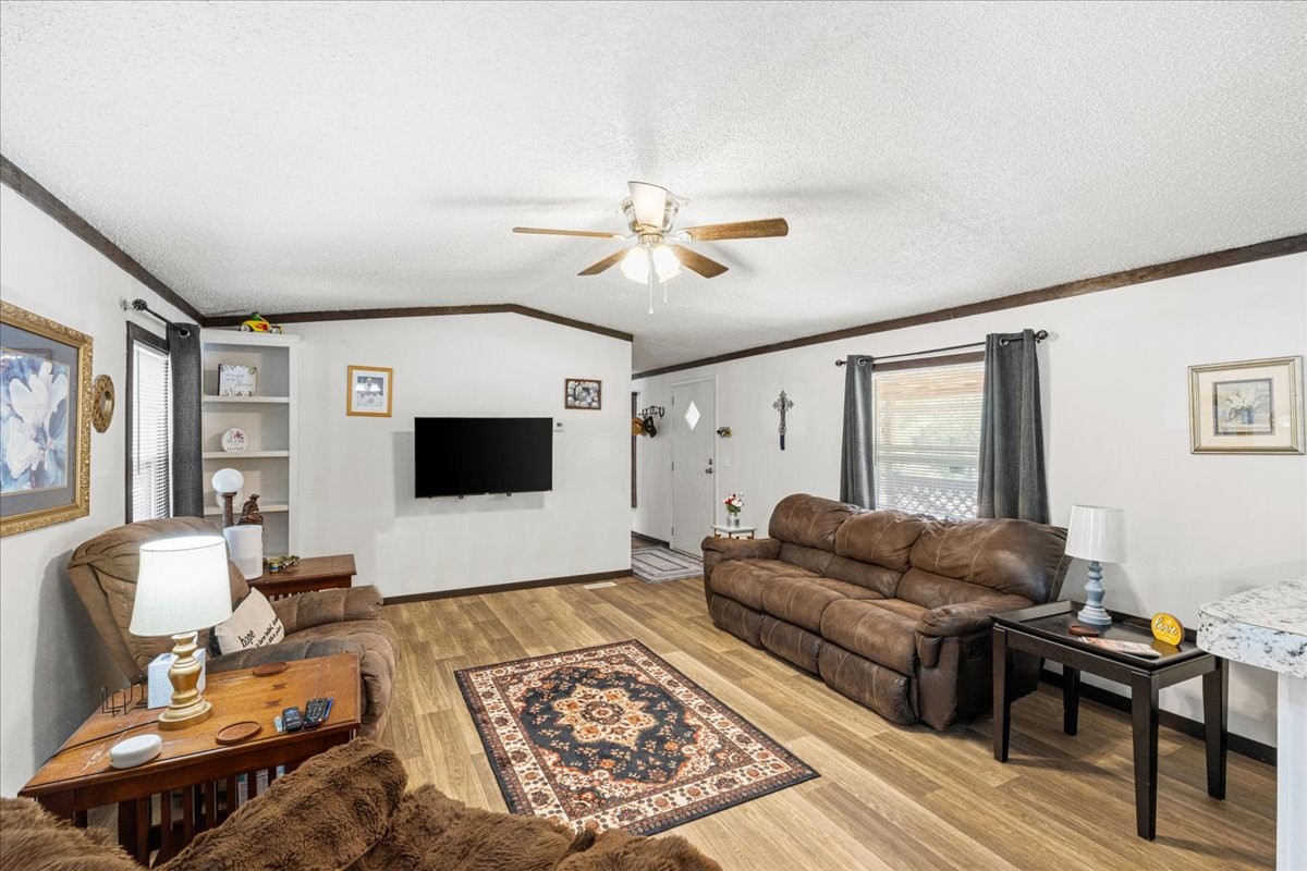 479 Live Oak Loop Whitney TX 76692