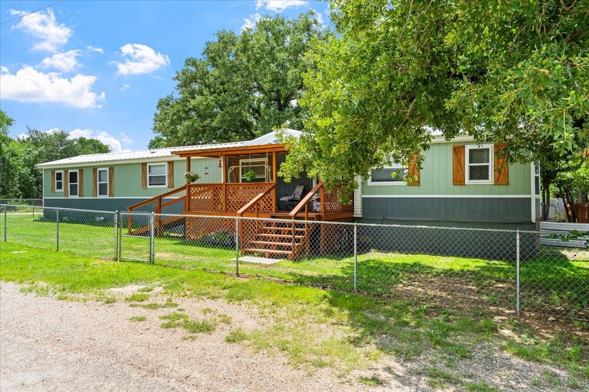 479 Live Oak Loop Whitney TX 76692