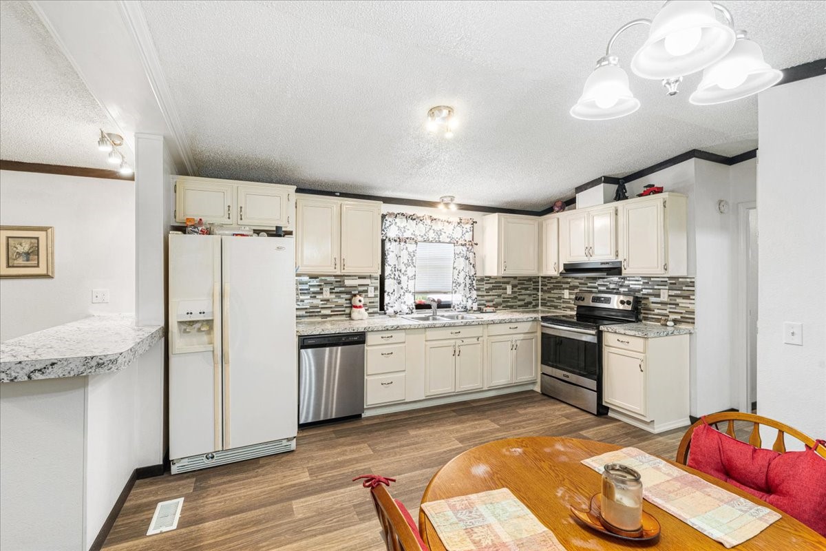 479 Live Oak Loop Whitney TX 76692