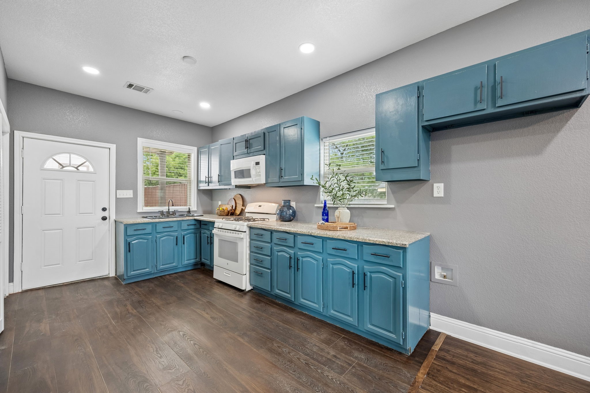 2505 Chester Avenue Fort Worth TX 76106