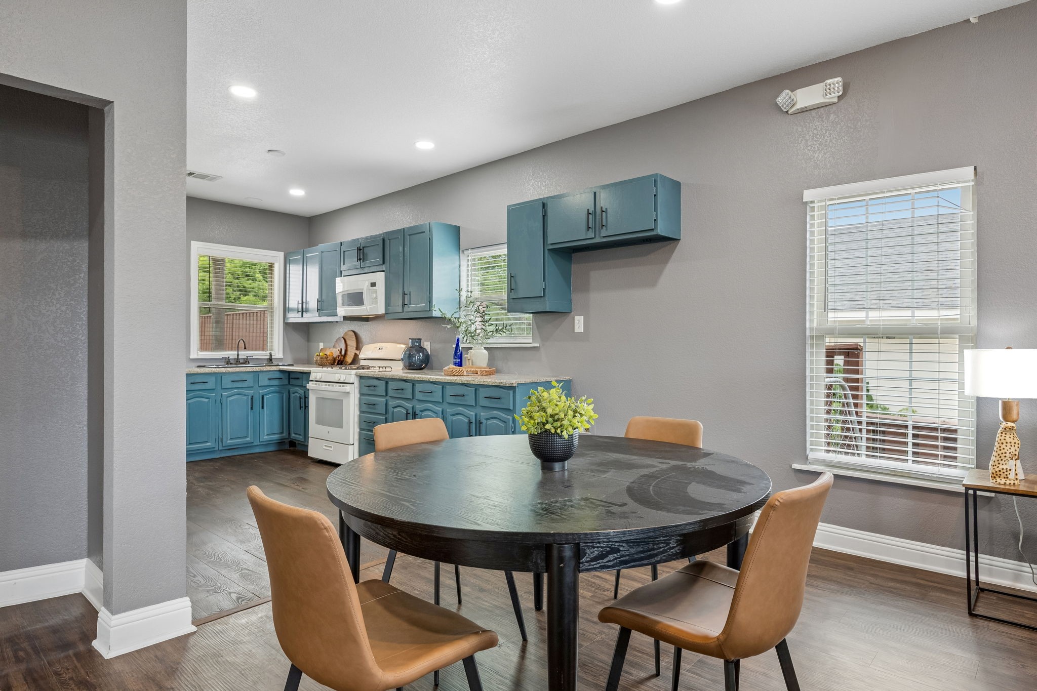 2505 Chester Avenue Fort Worth TX 76106