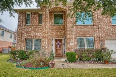 424 N Waterford Oaks Drive Cedar Hill TX 75104