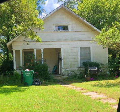1330 Truelove Street Gainesville TX 76240