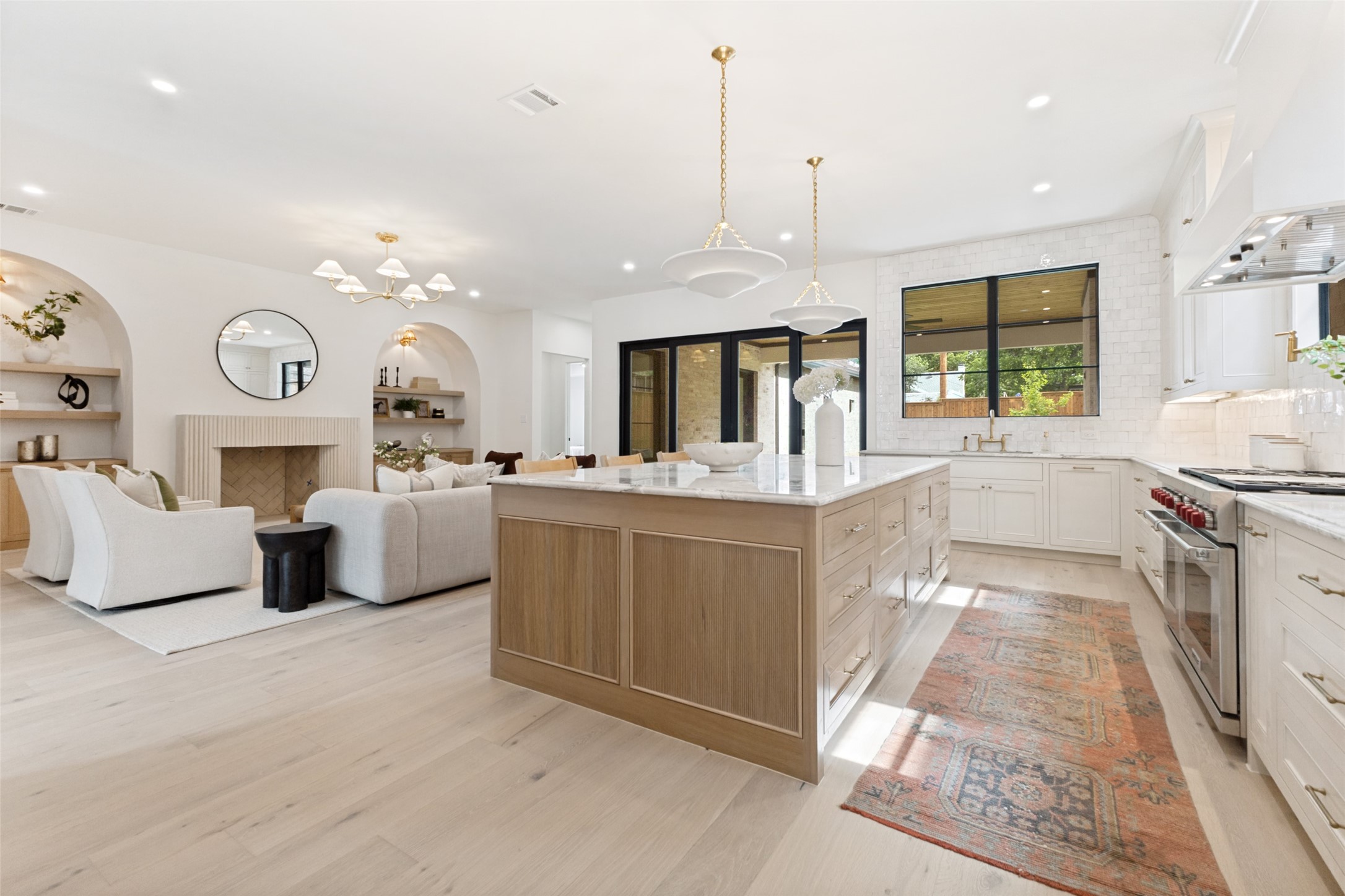 6803 Casa Loma Avenue Dallas TX 75214
