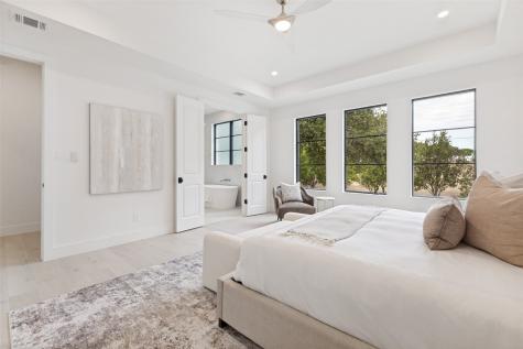 6803 Casa Loma Avenue Dallas TX 75214