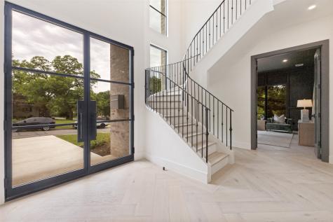 6803 Casa Loma Avenue Dallas TX 75214