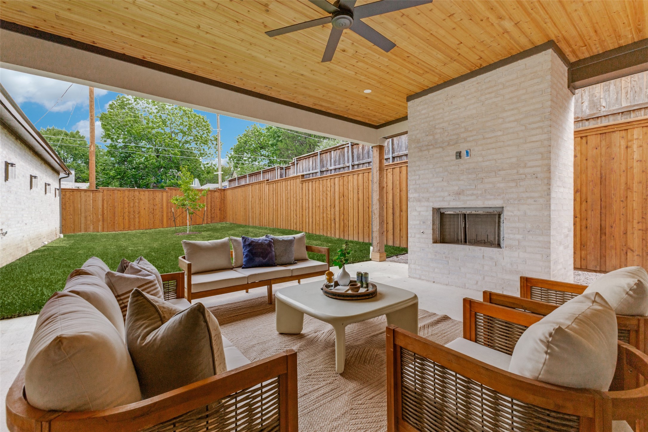 6803 Casa Loma Avenue Dallas TX 75214