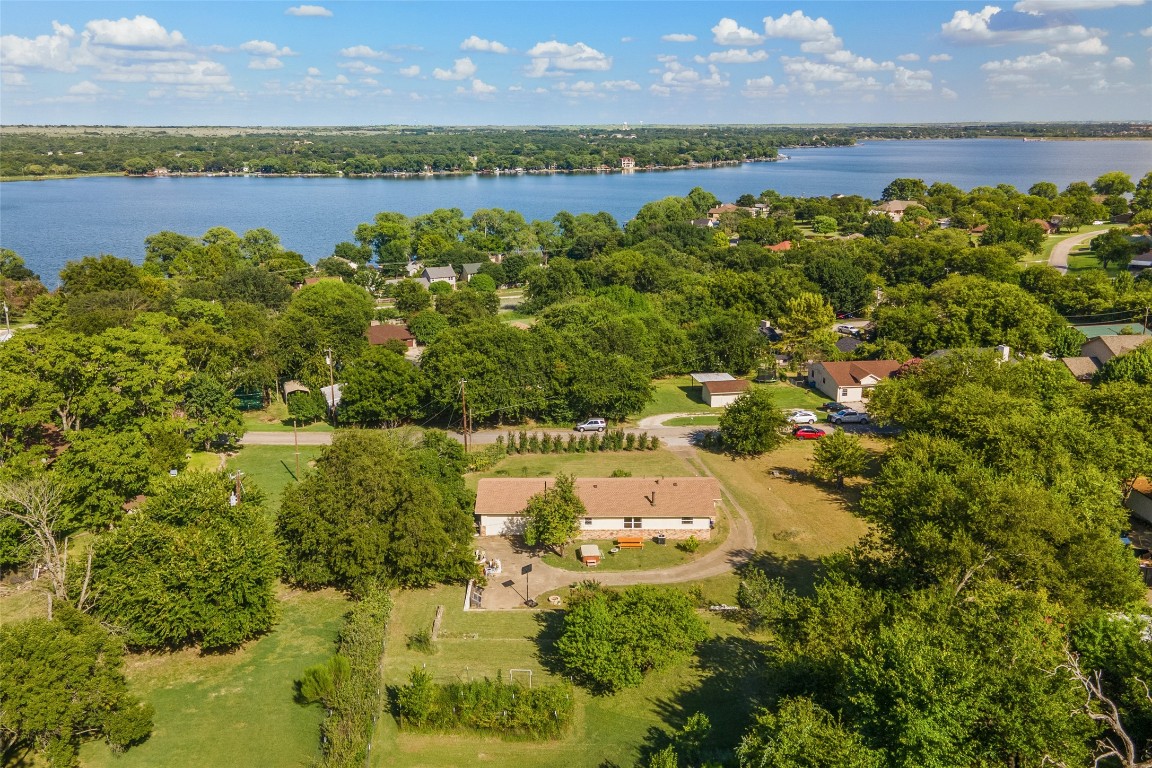 131 Lakeview Terrace Weatherford TX 76087
