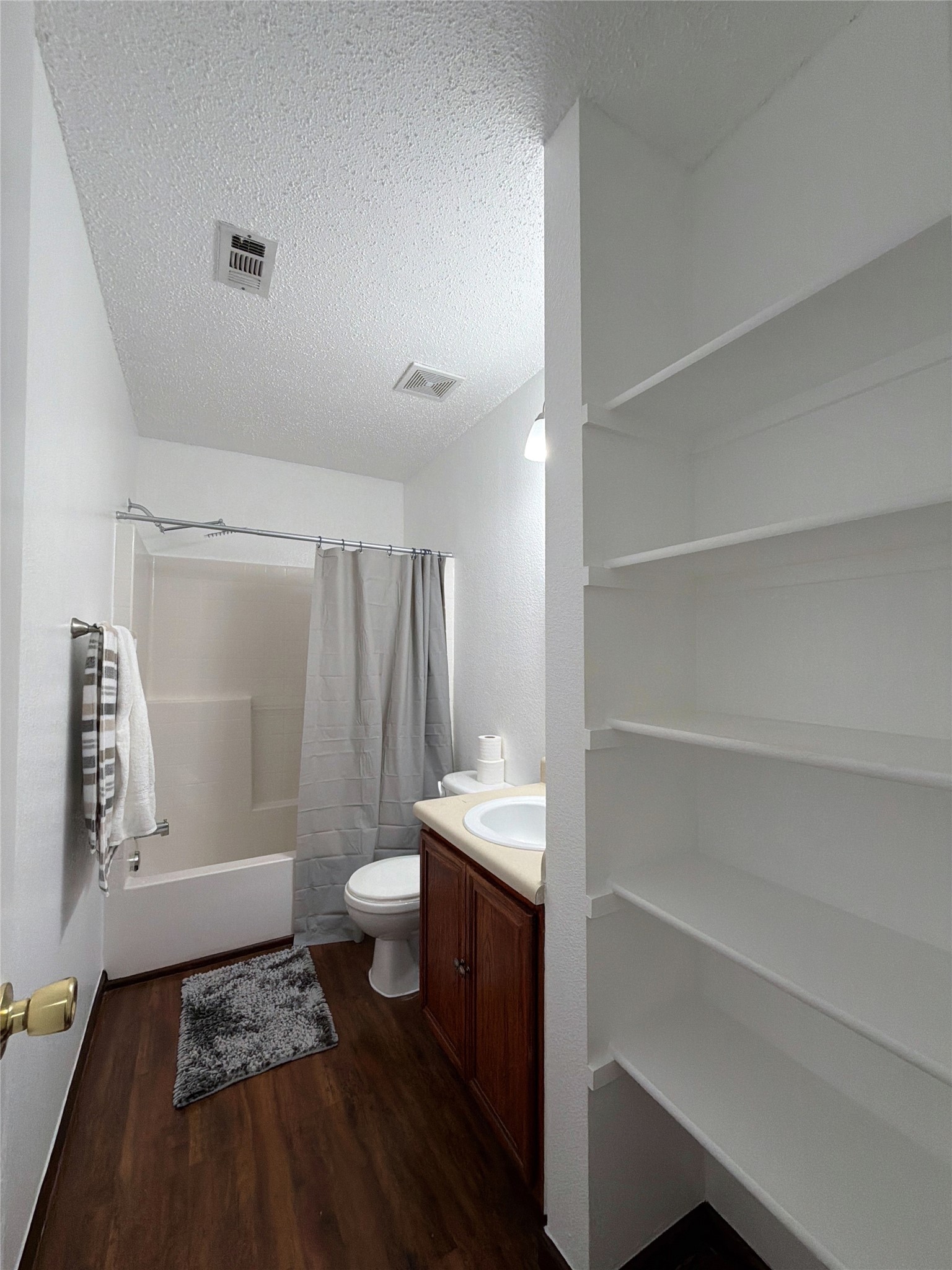 3009 Mira Vista Court Dallas TX 75236