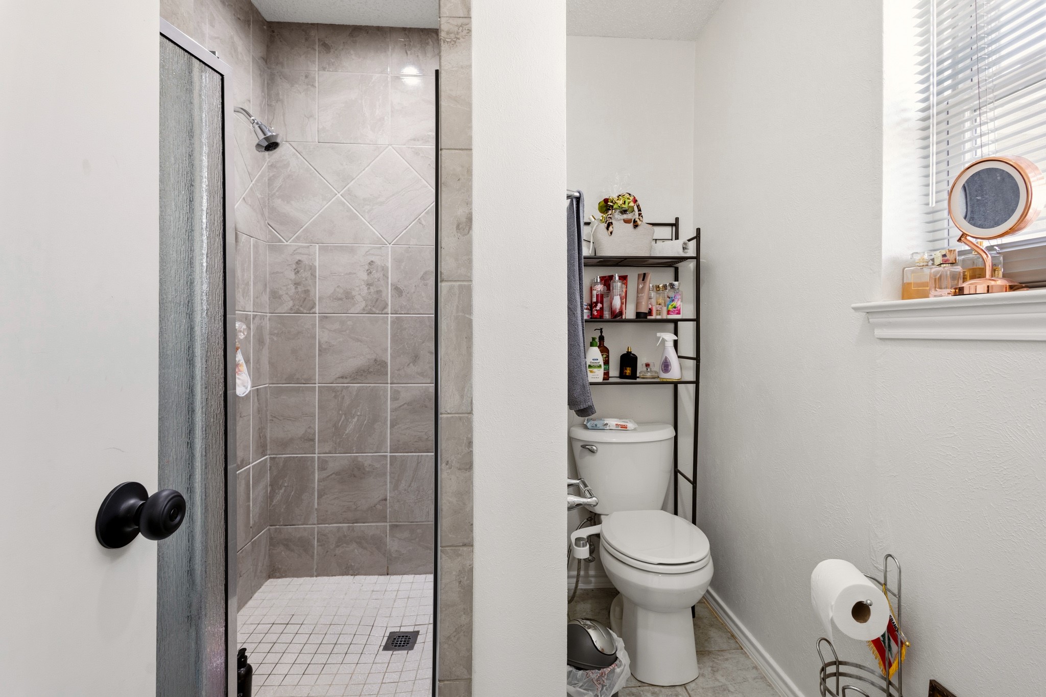2011 Bay Oaks Drive Arlington TX 76012