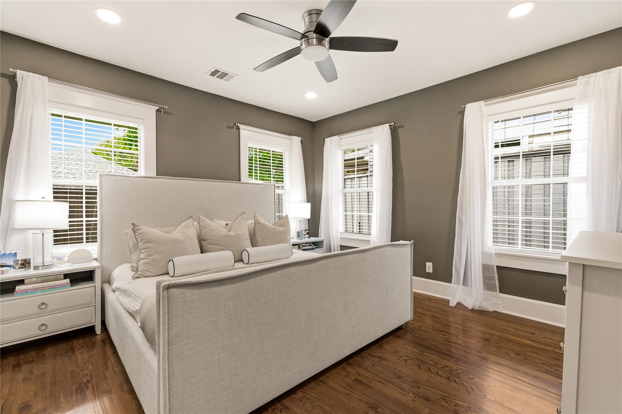 5701 Velasco Avenue Dallas TX 75206