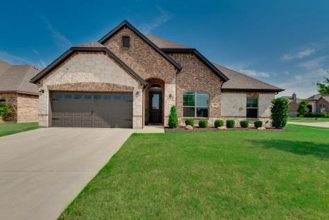 325 S Hill Drive Waxahachie TX 75165