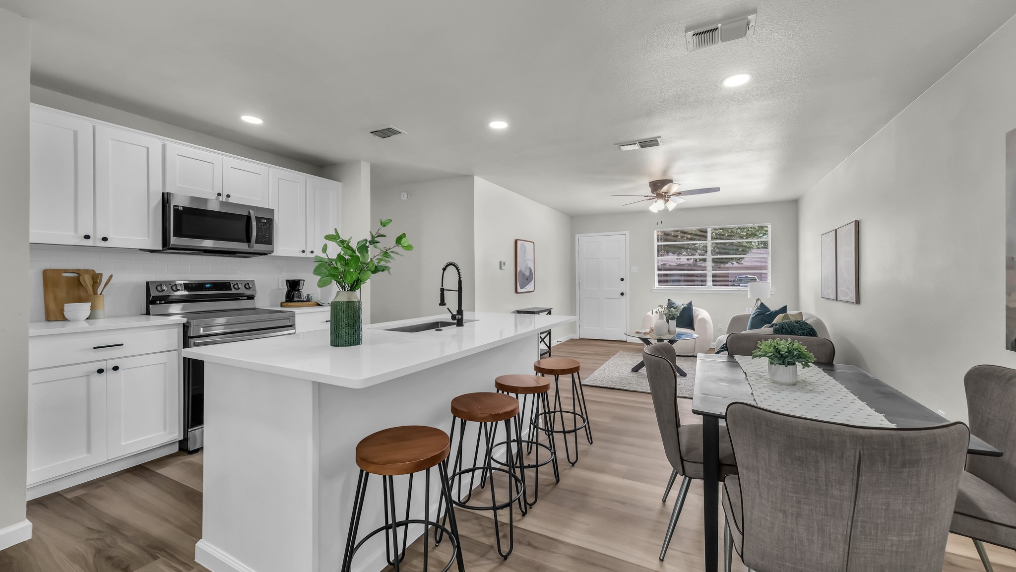 404 Nathan Street Burleson TX 76028